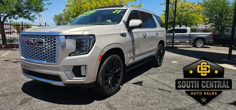 2021 GMC Yukon Denali's photo
