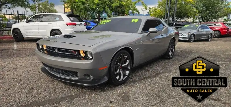 2019 Dodge Challenger R/T's photo