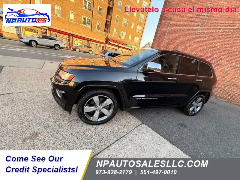 2014 Jeep Grand Cherokee Overland 4WD's photo