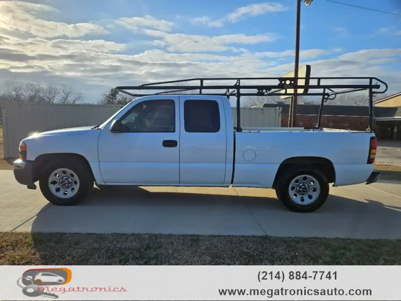 2007 GMC Sierra 2WD Extended Cab Work Truck MWB's photo