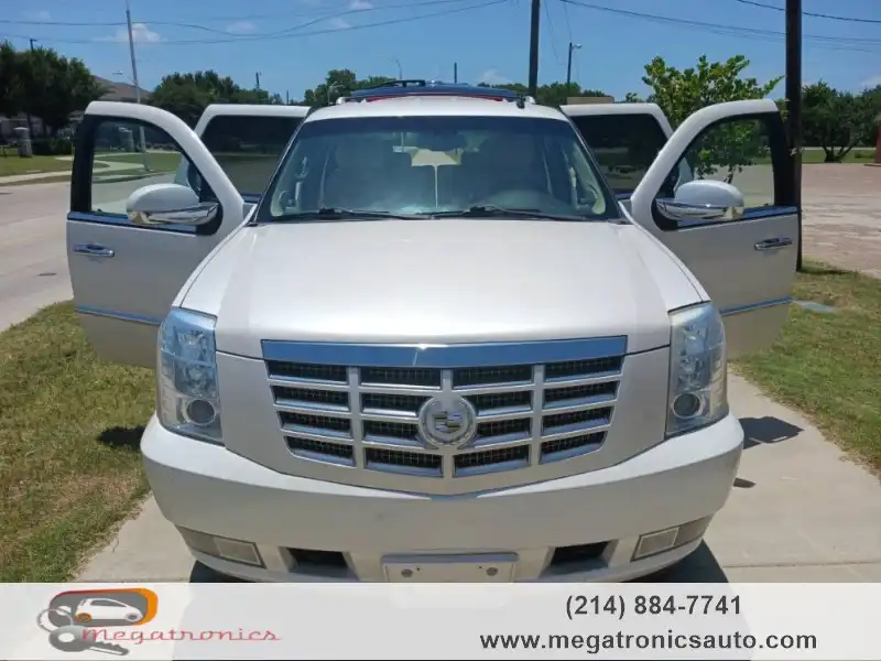 2012 Cadillac Escalade 2WD's photo