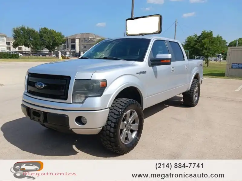 2013 Ford F-150 Lariat SuperCrew 145-in's photo