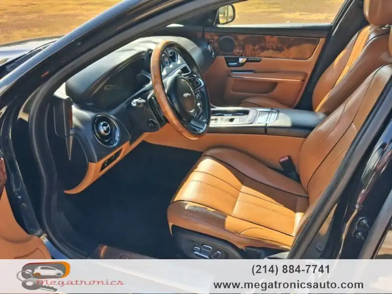 2013 Jaguar XJ Portfolio XJL's photo