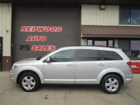 2010 Dodge Journey SXT FWD's photo