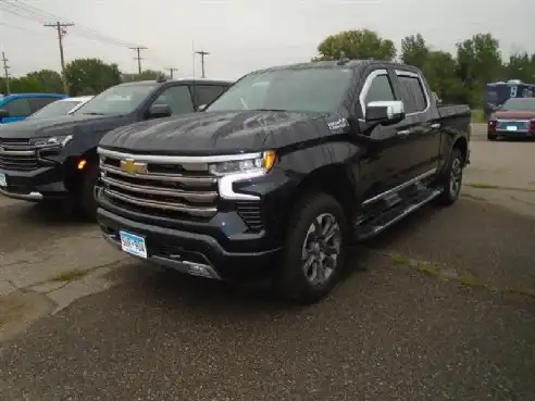2022 Chevrolet Silverado 1500 High Country 4WD Crew Cab Short Box's photo