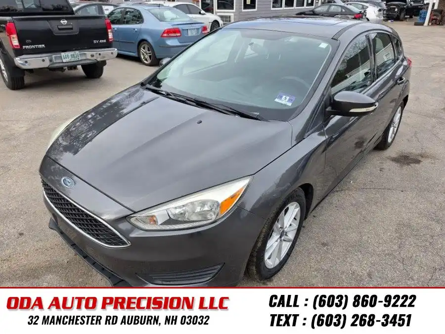 2015 Ford Focus 5 Door Hatch SE's photo