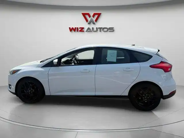 2016 Ford Focus 5 Door Hatch SE's photo