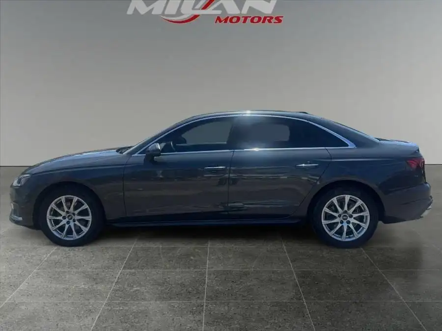 2023 Audi A4 40 TFSI Premium quattro S tronic's photo