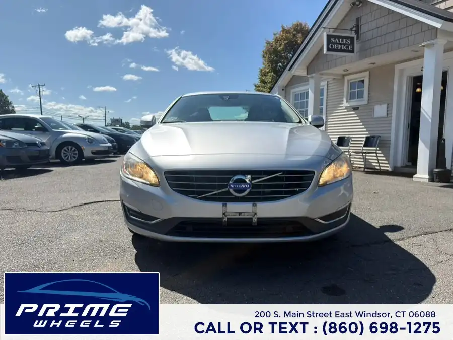 2015 Volvo S60 T5 Drive-E FWD Premier's photo