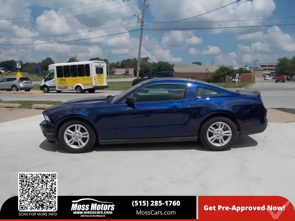 2010 Ford Mustang V6's photo