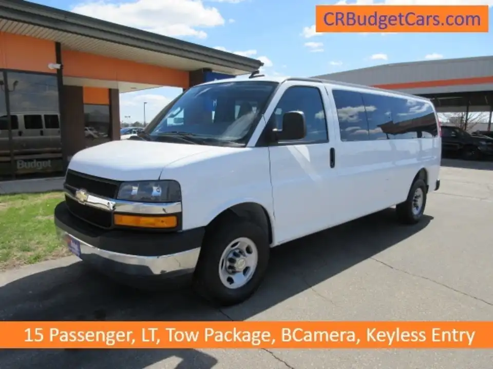 2024 Chevrolet Express 3500 LT Extended's photo