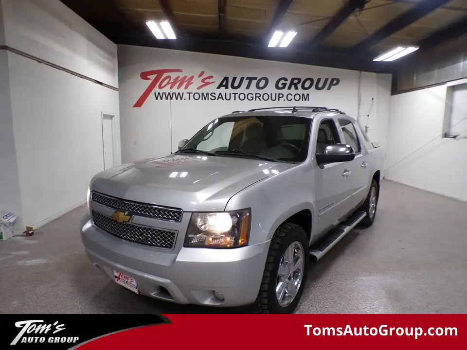 2012 Chevrolet Avalanche 4WD Avalanche LTZ's photo