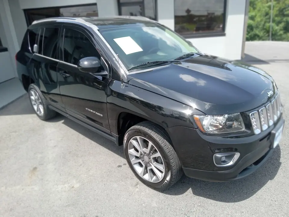 2016 Jeep Compass High Altitude photo 3