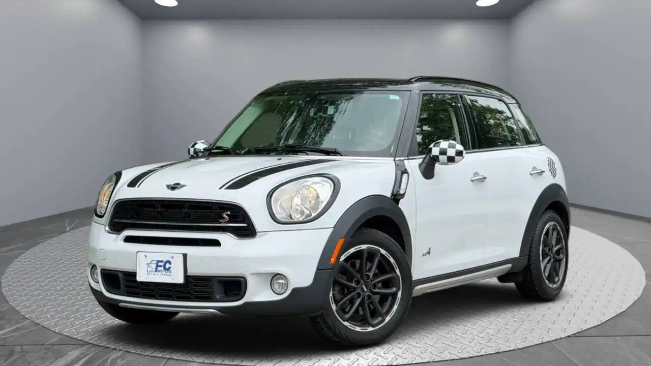 2015 MINI Countryman Countryman S ALL4's photo
