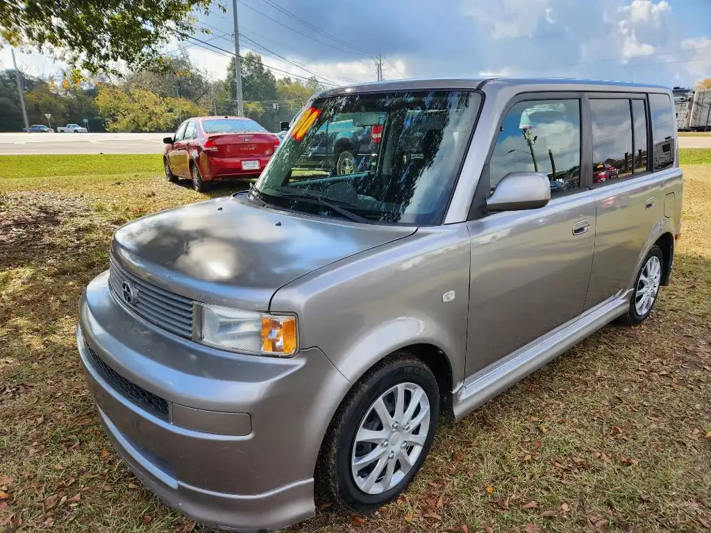 2006 Scion xB 4AT's photo