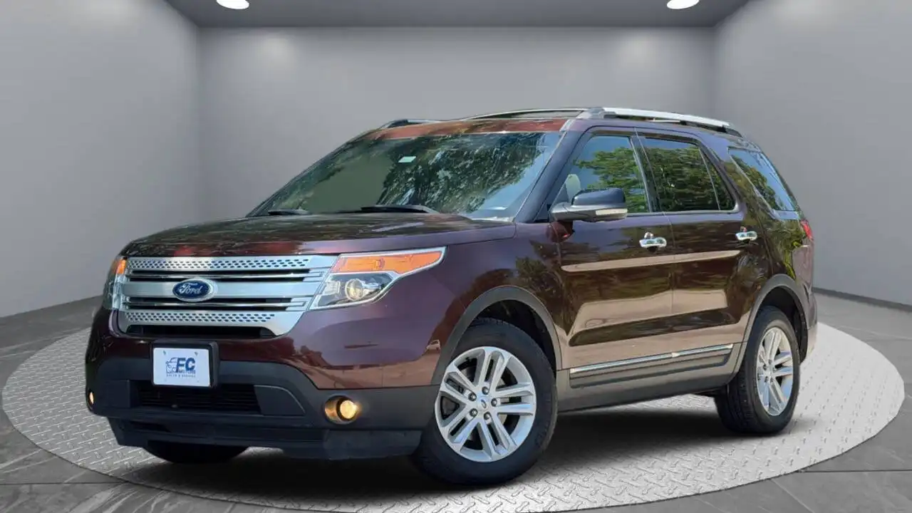 2012 Ford Explorer XLT 4x4's photo
