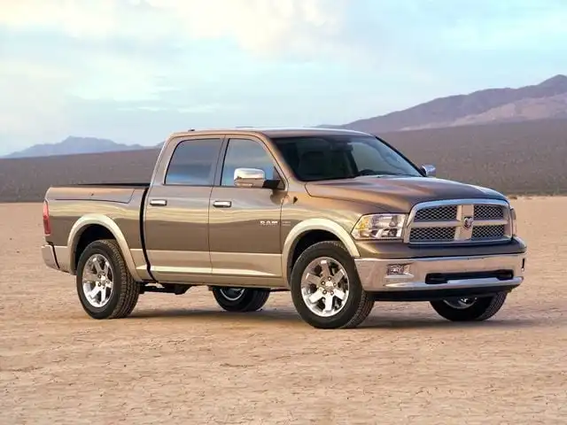 2012 RAM 1500 Sport 4x4 Crew Cab's photo