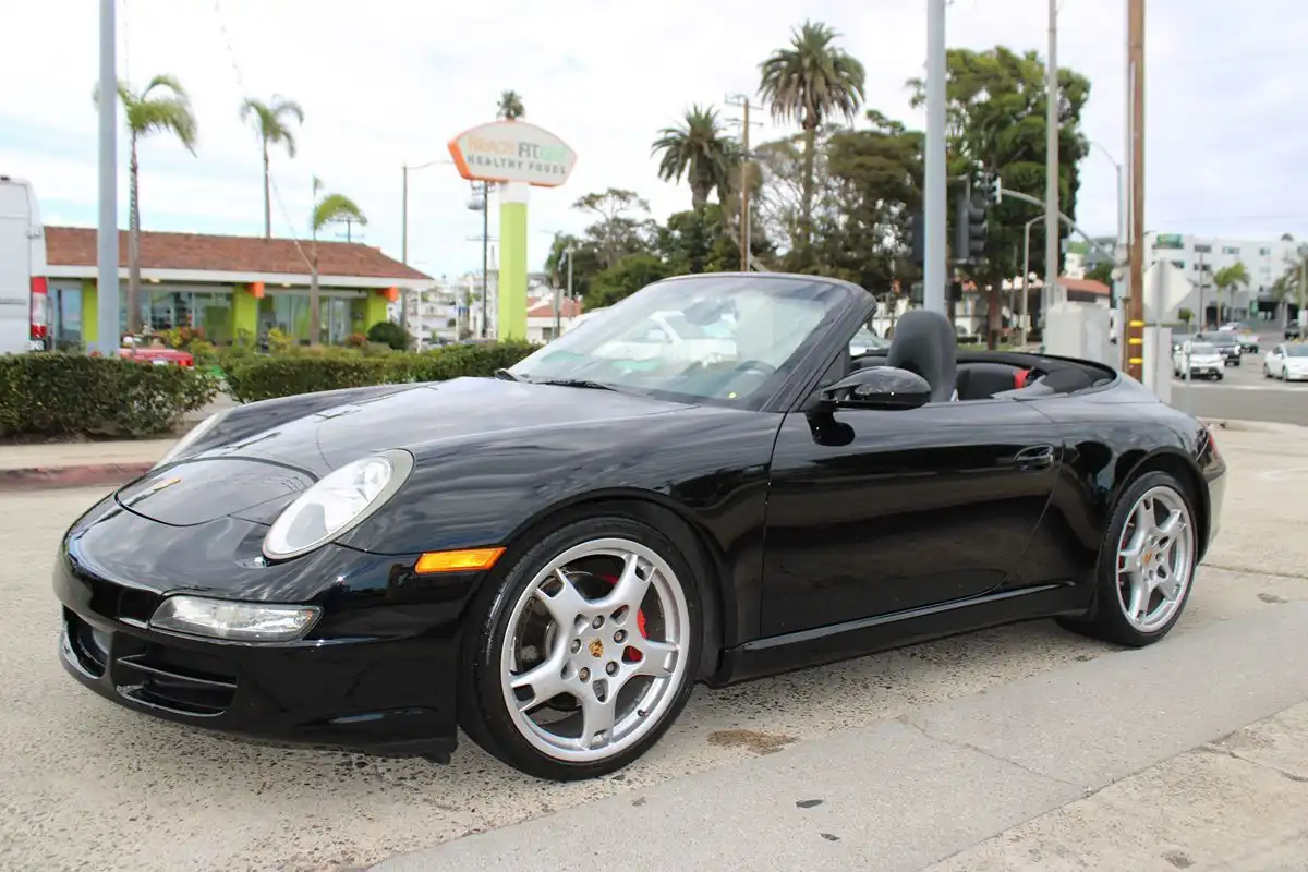 2006 Porsche 911 Carrera Cabriolet's photo