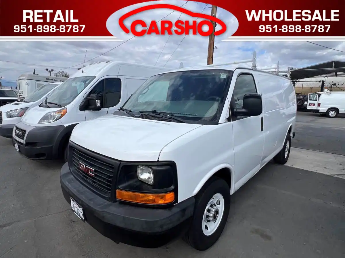 2014 GMC Savana 2500 Cargo Van's photo