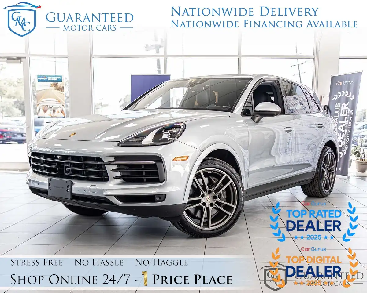 2023 Porsche Cayenne Platinum Edition's photo