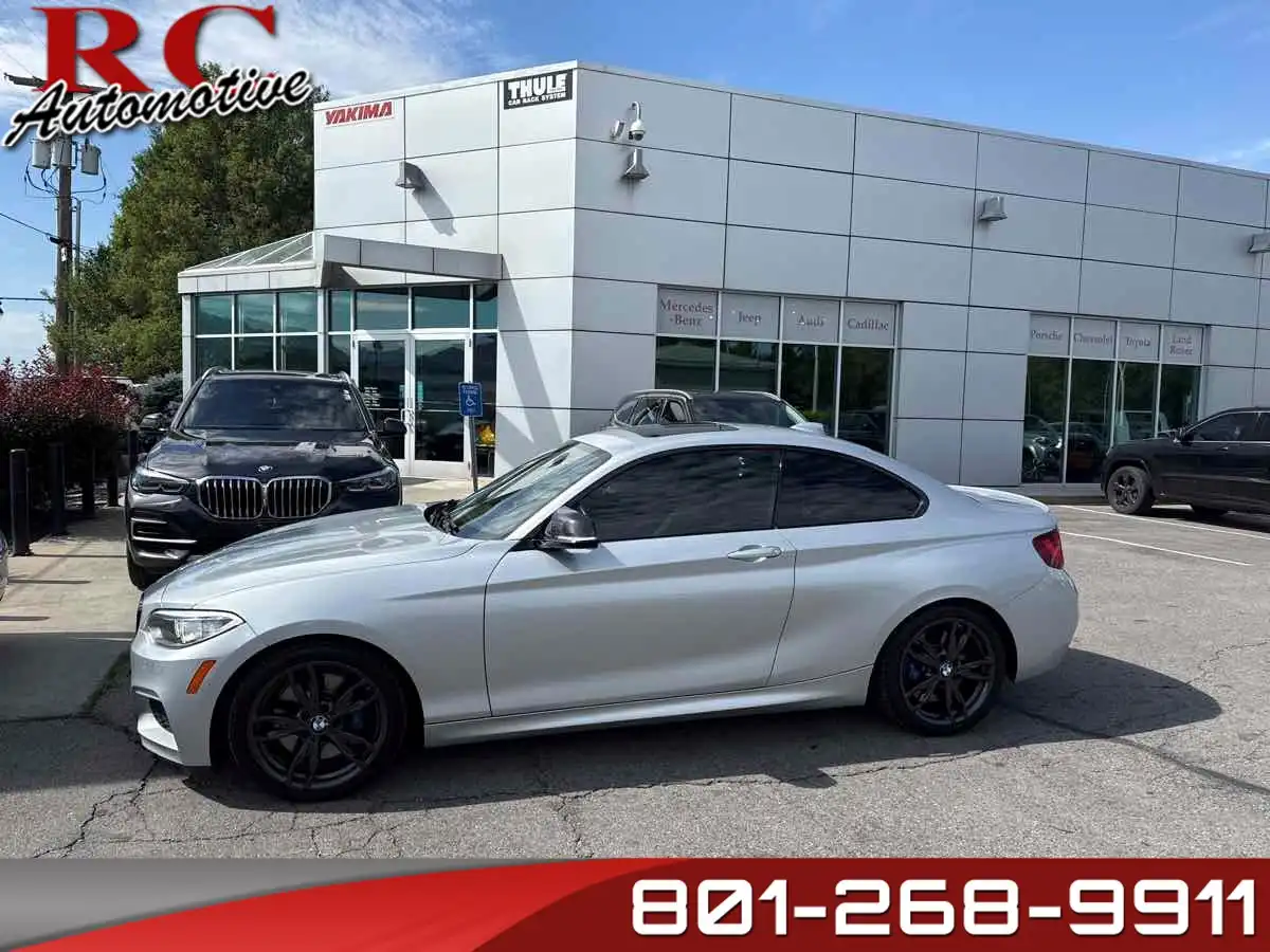 2016 BMW 2 Series M235i xDrive Coupe's photo