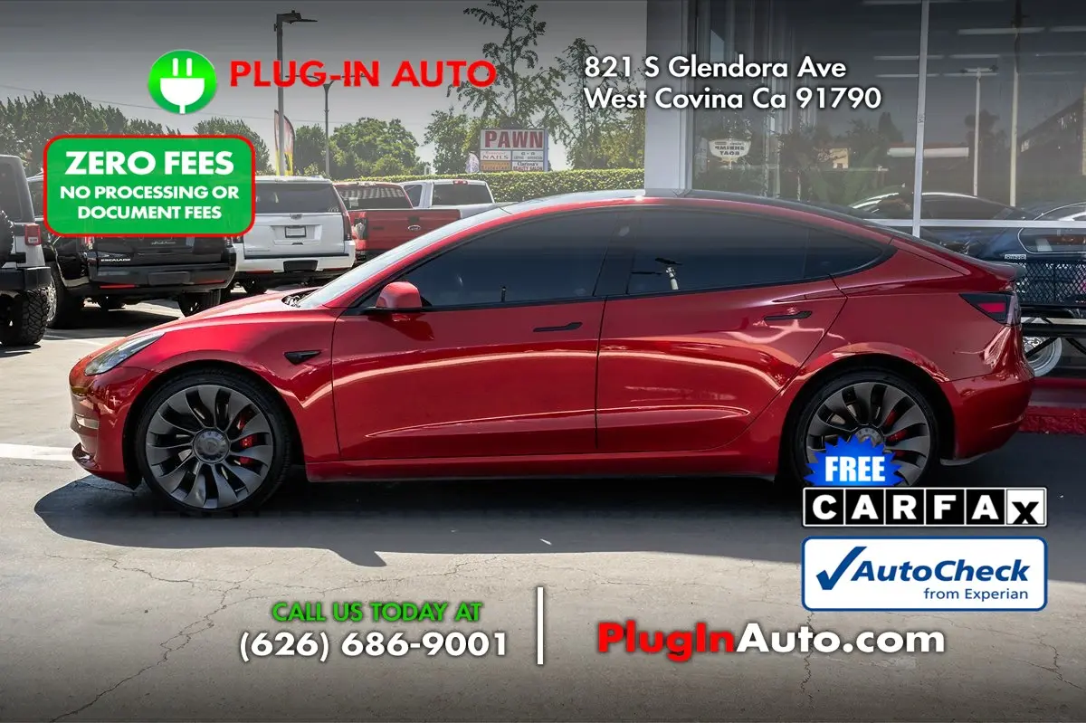 2023 Tesla Model 3 Performance photo 5