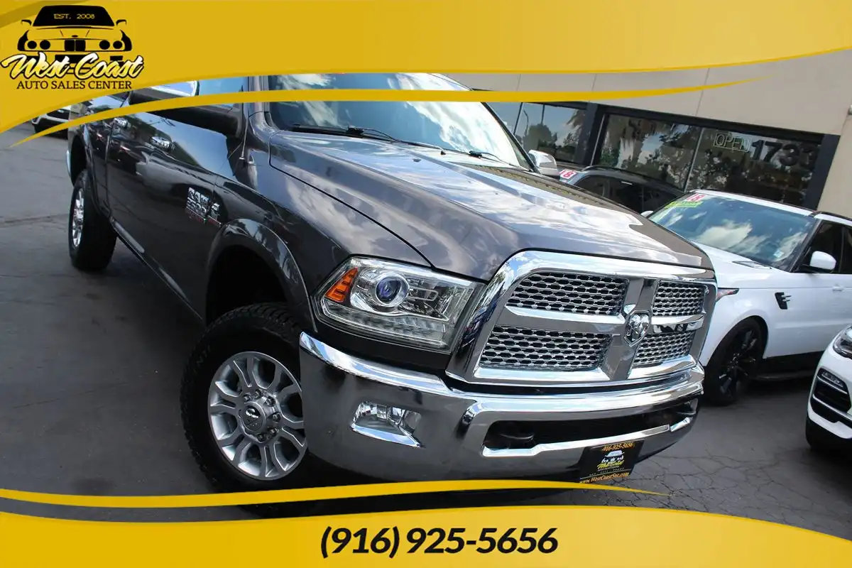 2015 RAM 2500 Laramie 4X4 Crew Cab SWB's photo