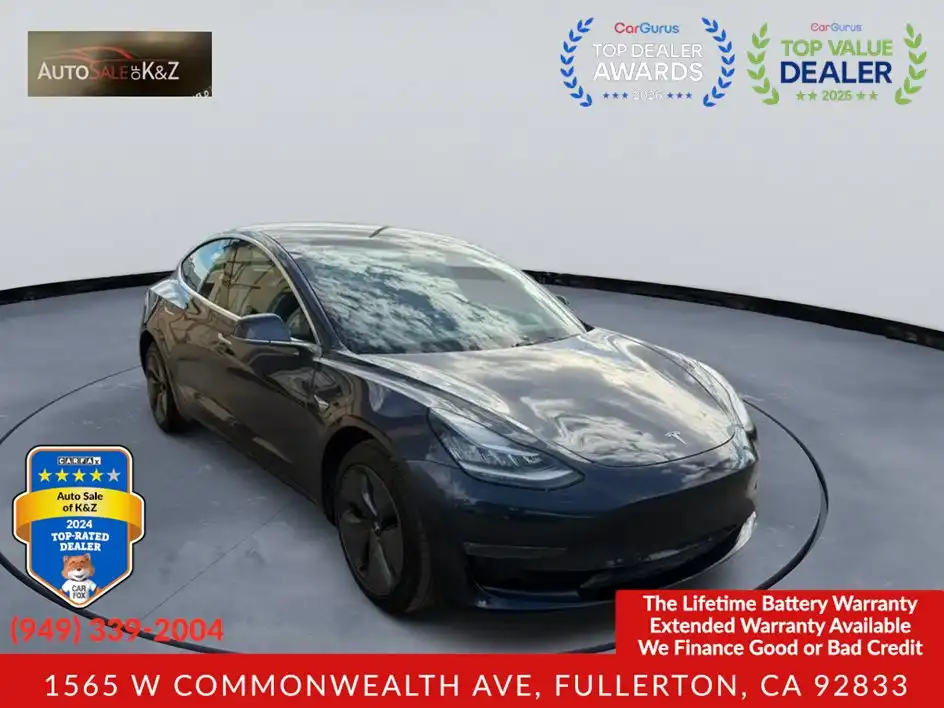 2019 Tesla Model 3 Standard Range Plus's photo