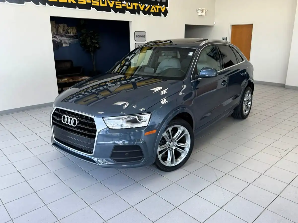 2016 Audi Q3 2.0T quattro tiptronic Premium Plus's photo