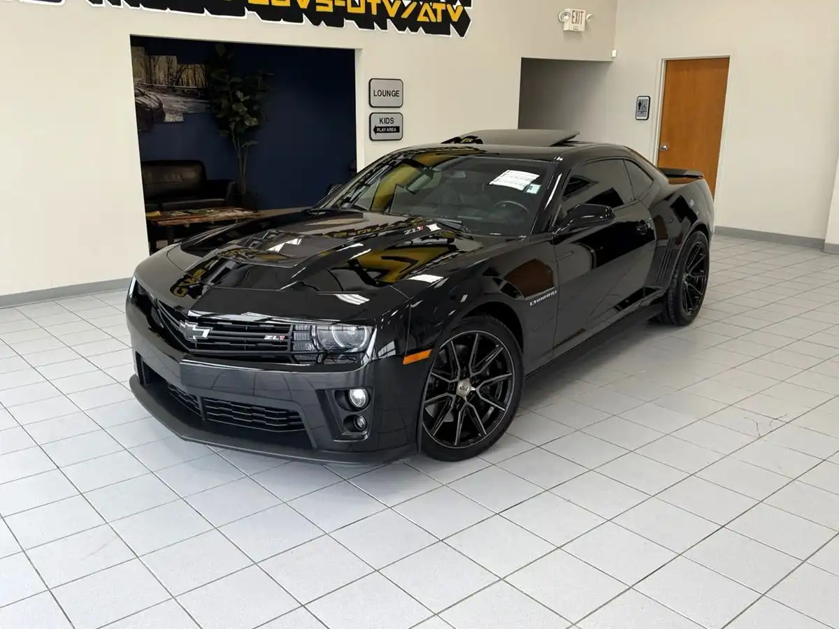 2013 Chevrolet Camaro ZL1's photo