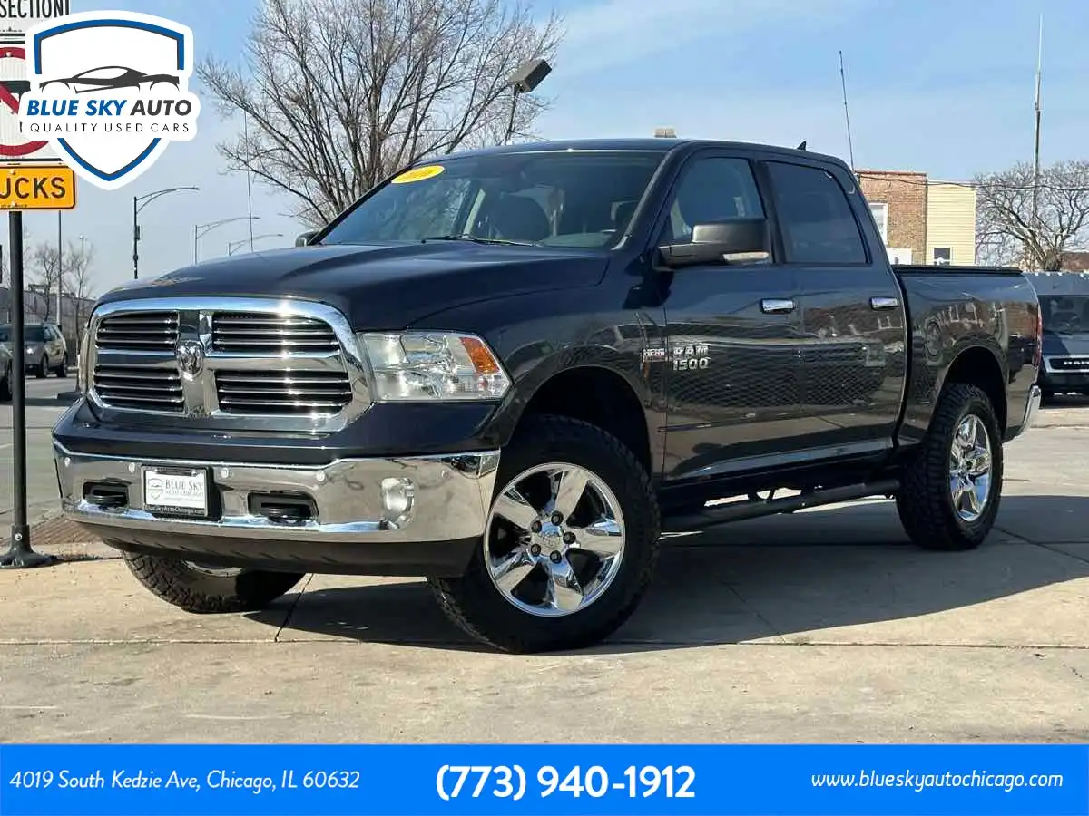 2016 RAM 1500 Big Horn 4x4 Crew Cab 5'7's photo