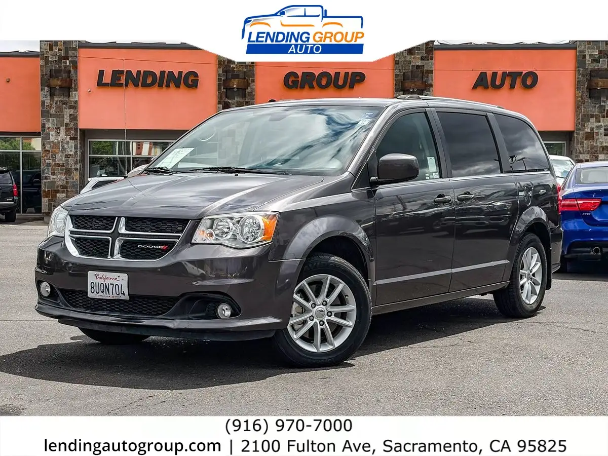 2019 Dodge Grand Caravan SXT photo 1