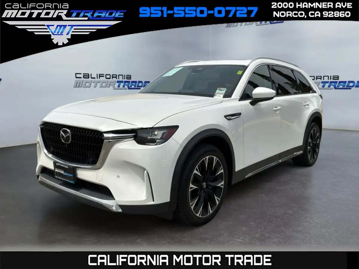 2024 Mazda CX-90 PHEV Premium Plus Package's photo