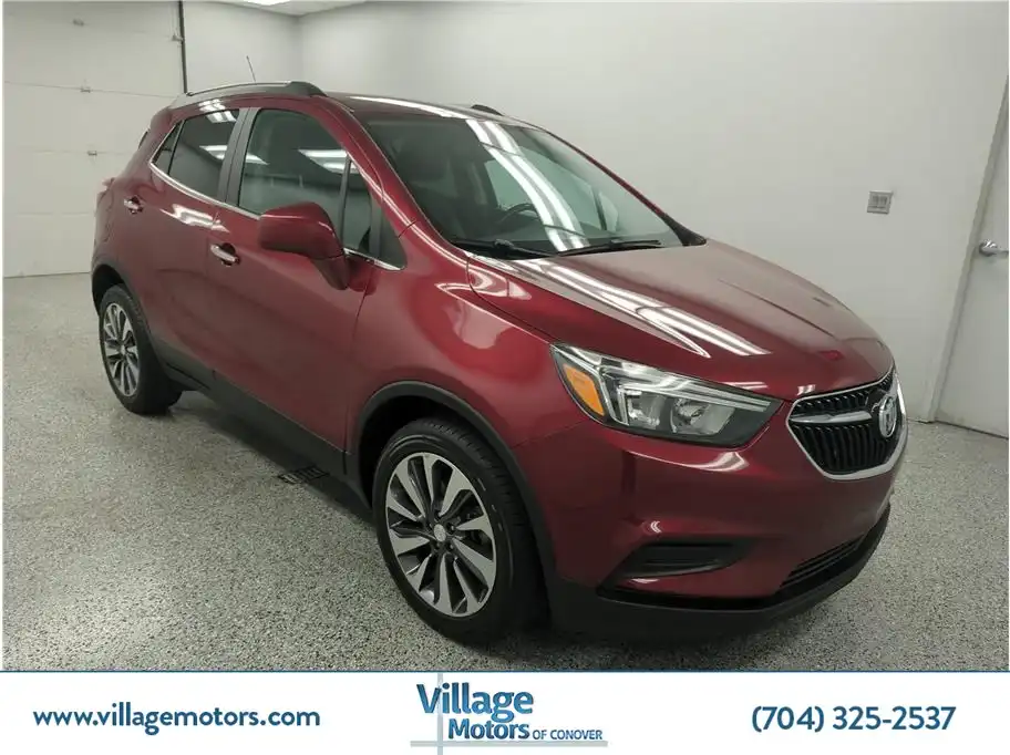 2022 Buick Encore Preferred's photo