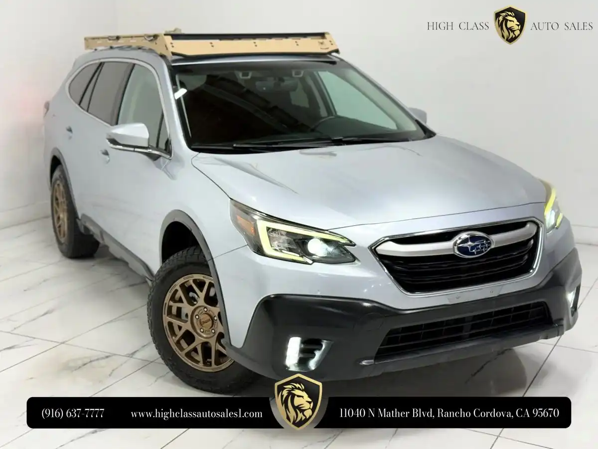 2020 Subaru Outback Premium's photo