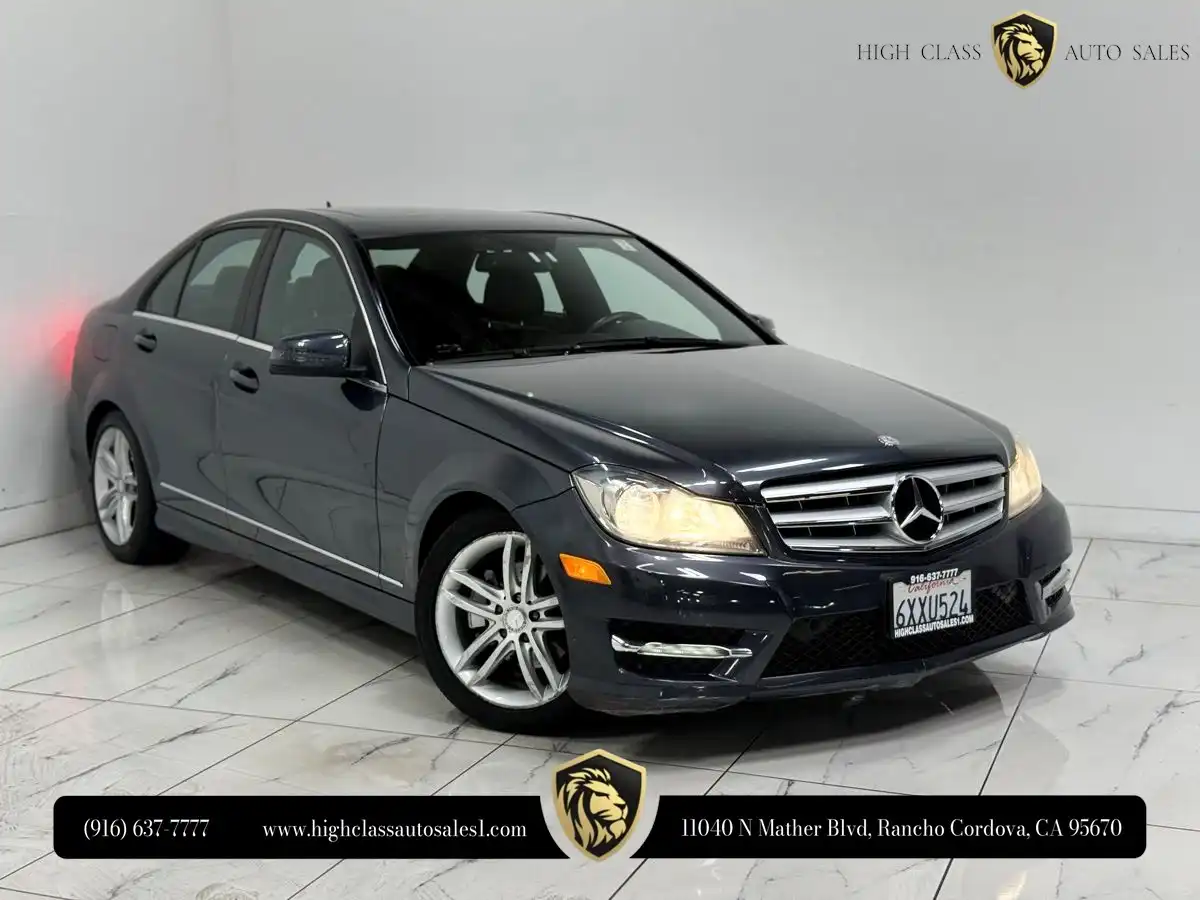 2013 Mercedes-Benz C-Class C250 Luxury's photo
