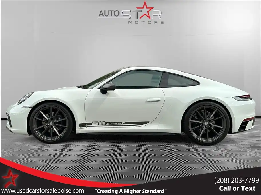2023 Porsche 911 Carrera T Coupe's photo