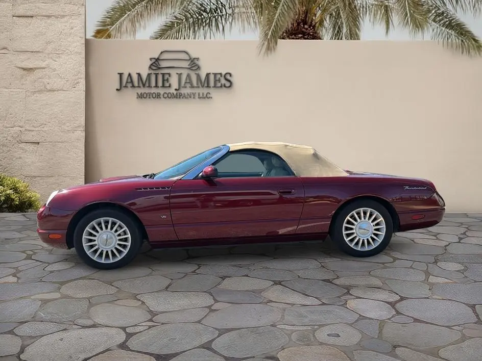 2004 Ford Thunderbird Deluxe photo 4