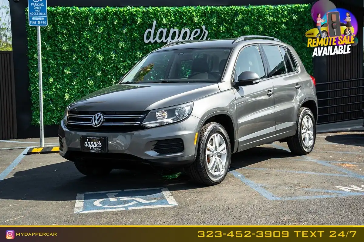 2016 Volkswagen Tiguan 2.0T S's photo