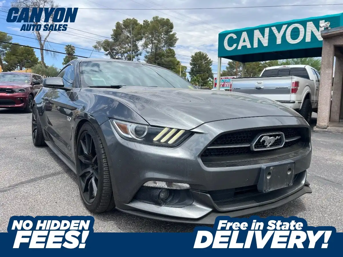 2015 Ford Mustang GT Coupe Premium's photo