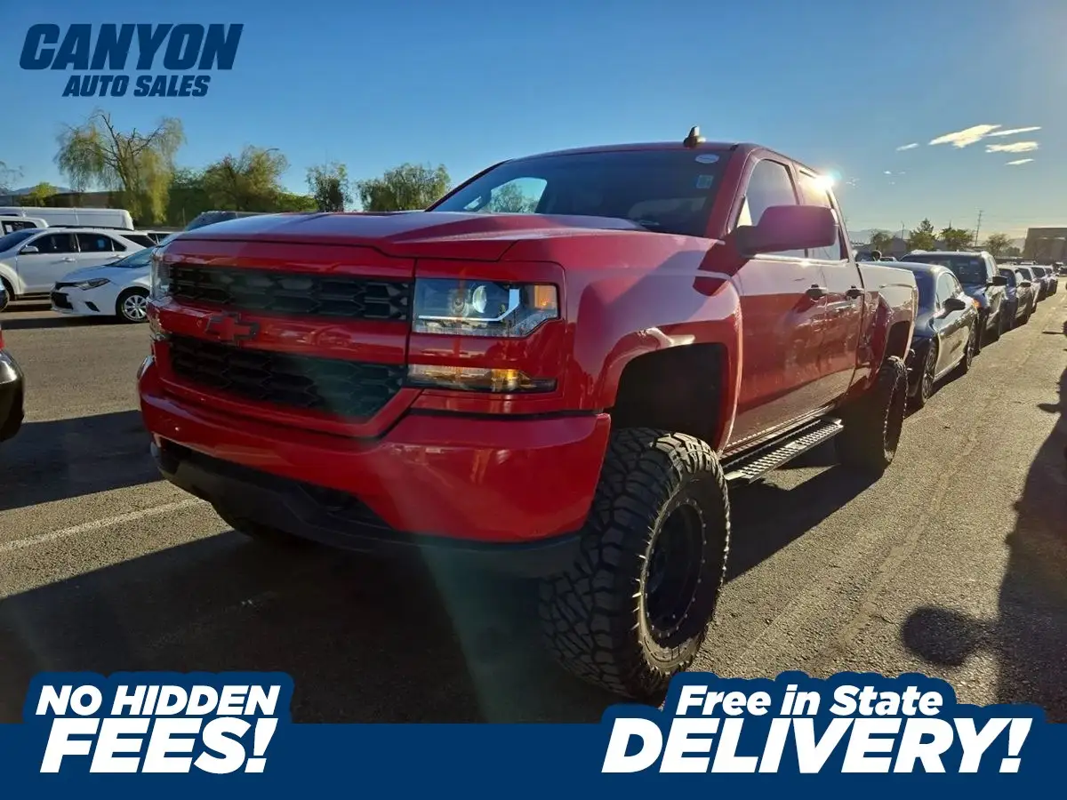 2017 Chevrolet Silverado 1500 Custom Double Cab Standard Box photo 1