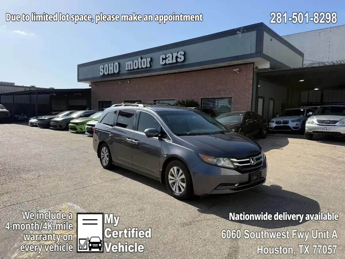2016 Honda Odyssey SE's photo