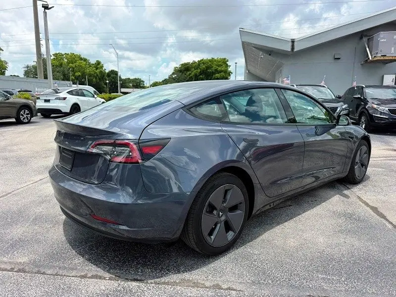 2023 Tesla Model 3 Base photo 5
