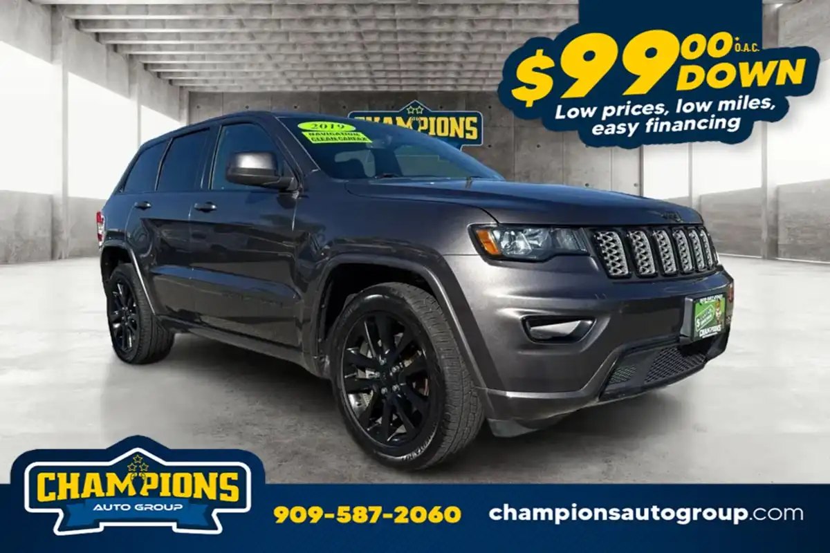 2019 Jeep Grand Cherokee Altitude's photo
