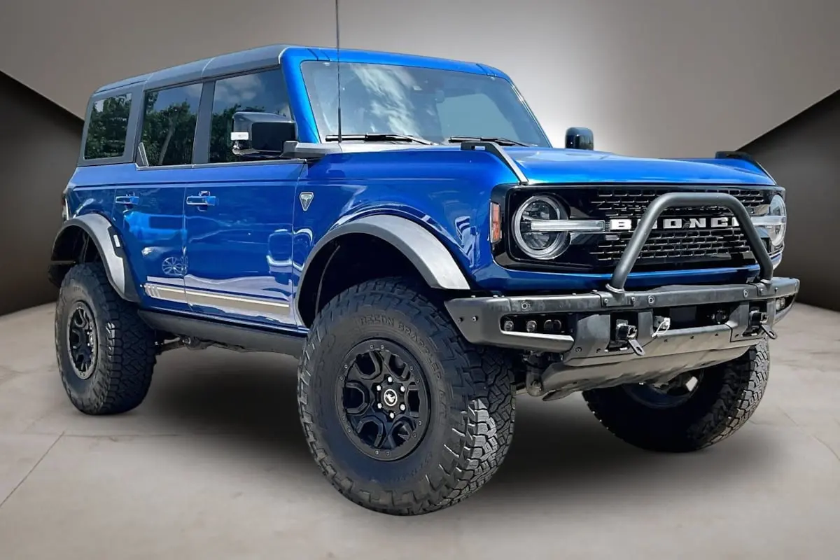 Vehicle Image 2