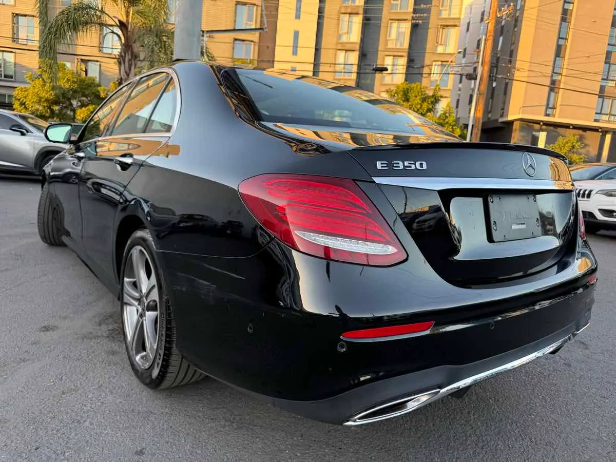 2020 Mercedes-Benz E-Class E350 photo 5