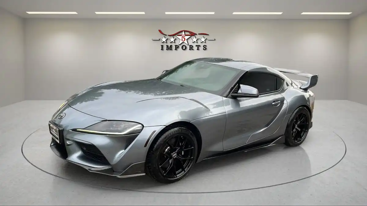 2021 Toyota Supra 2.0's photo