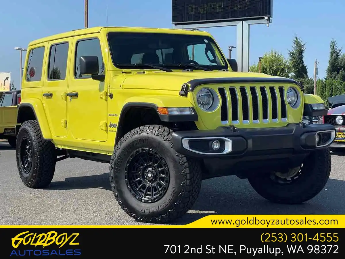 2023 Jeep Wrangler Sahara's photo