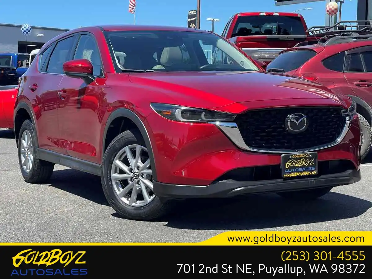 2023 Mazda CX-5 S Preferred package Auto AWD's photo