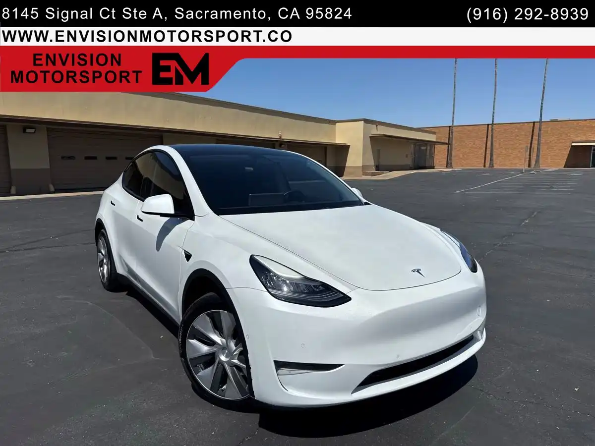2020 Tesla Model Y Long Range Dual Motor All-Wheel Drive's photo
